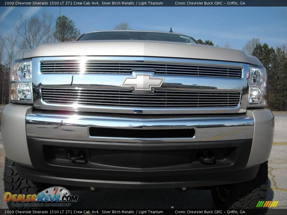 2009 Chevrolet Silverado 1500 LT Z71 Crew Cab 4x4 Silver Birch Metallic / Light Titanium Photo #3