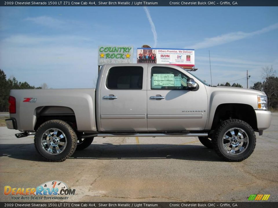 2009 Chevrolet Silverado 1500 LT Z71 Crew Cab 4x4 Silver Birch Metallic / Light Titanium Photo #5