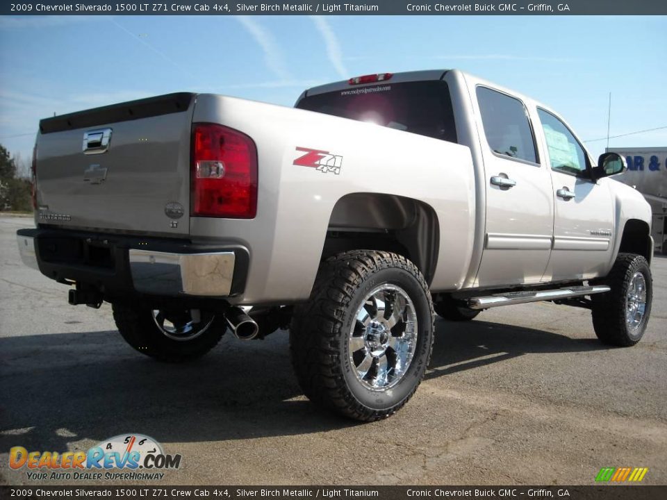2009 Chevrolet Silverado 1500 LT Z71 Crew Cab 4x4 Silver Birch Metallic / Light Titanium Photo #6