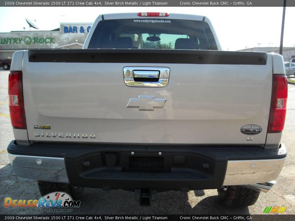 2009 Chevrolet Silverado 1500 LT Z71 Crew Cab 4x4 Silver Birch Metallic / Light Titanium Photo #7