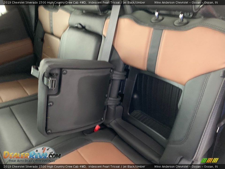 2019 Chevrolet Silverado 1500 High Country Crew Cab 4WD Iridescent Pearl Tricoat / Jet Black/Umber Photo #28