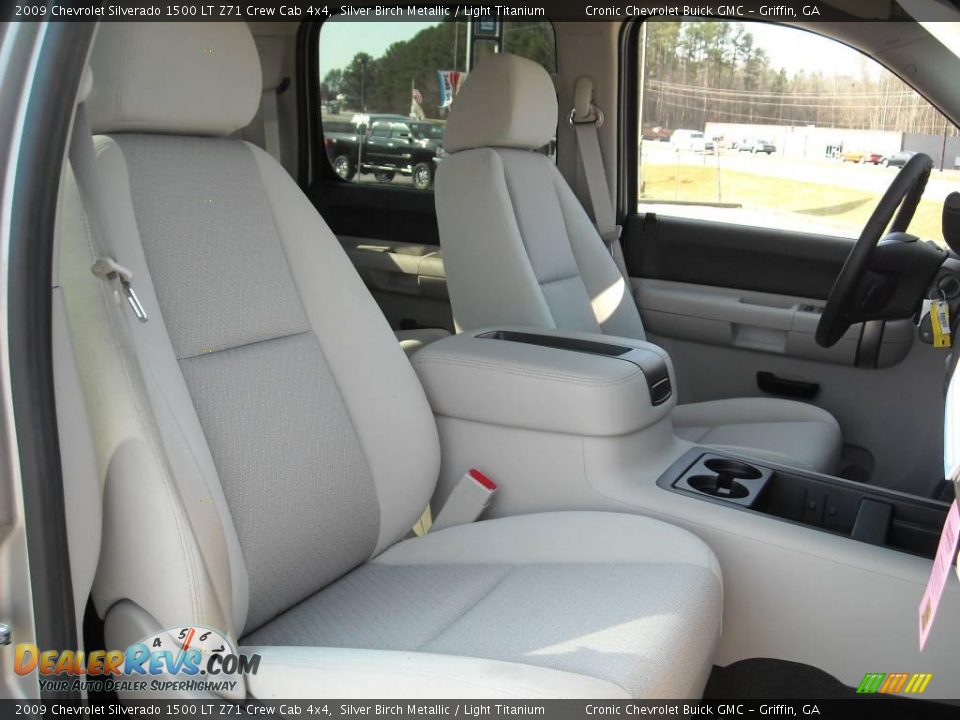 2009 Chevrolet Silverado 1500 LT Z71 Crew Cab 4x4 Silver Birch Metallic / Light Titanium Photo #19