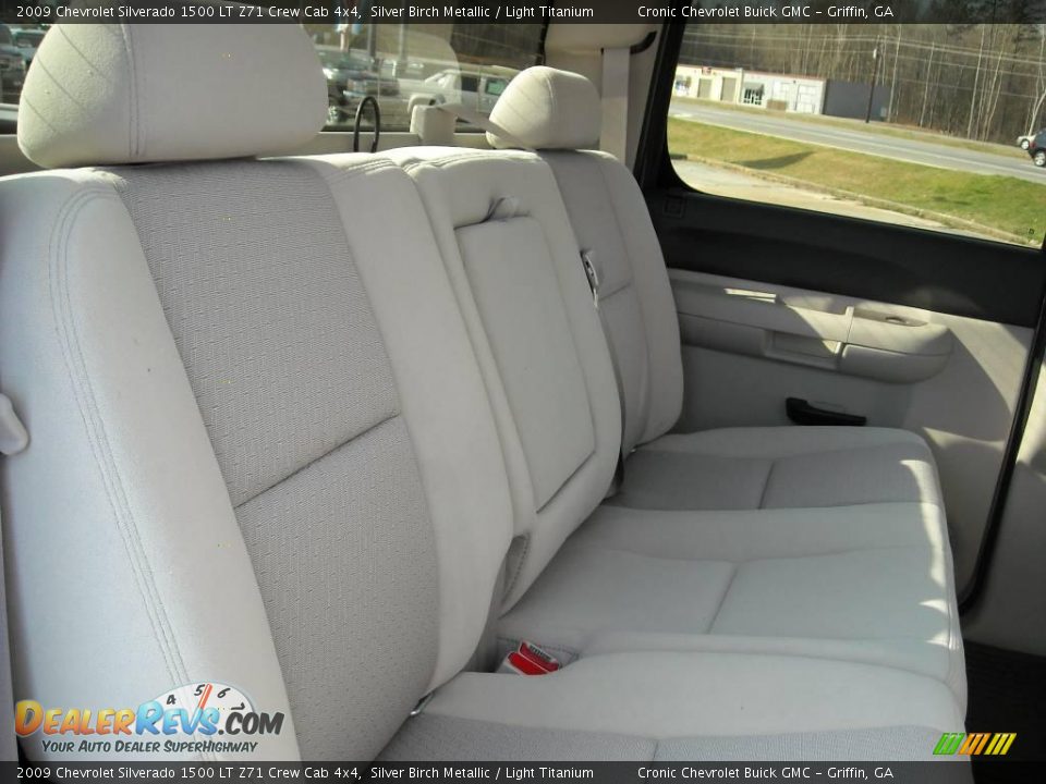 2009 Chevrolet Silverado 1500 LT Z71 Crew Cab 4x4 Silver Birch Metallic / Light Titanium Photo #21