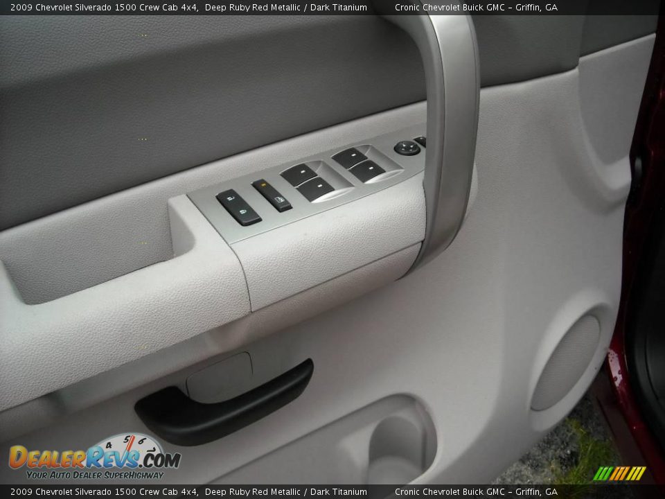 2009 Chevrolet Silverado 1500 Crew Cab 4x4 Deep Ruby Red Metallic / Dark Titanium Photo #15