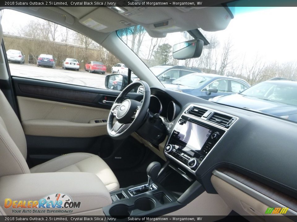 2018 Subaru Outback 2.5i Limited Crystal Black Silica / Ivory Photo #11