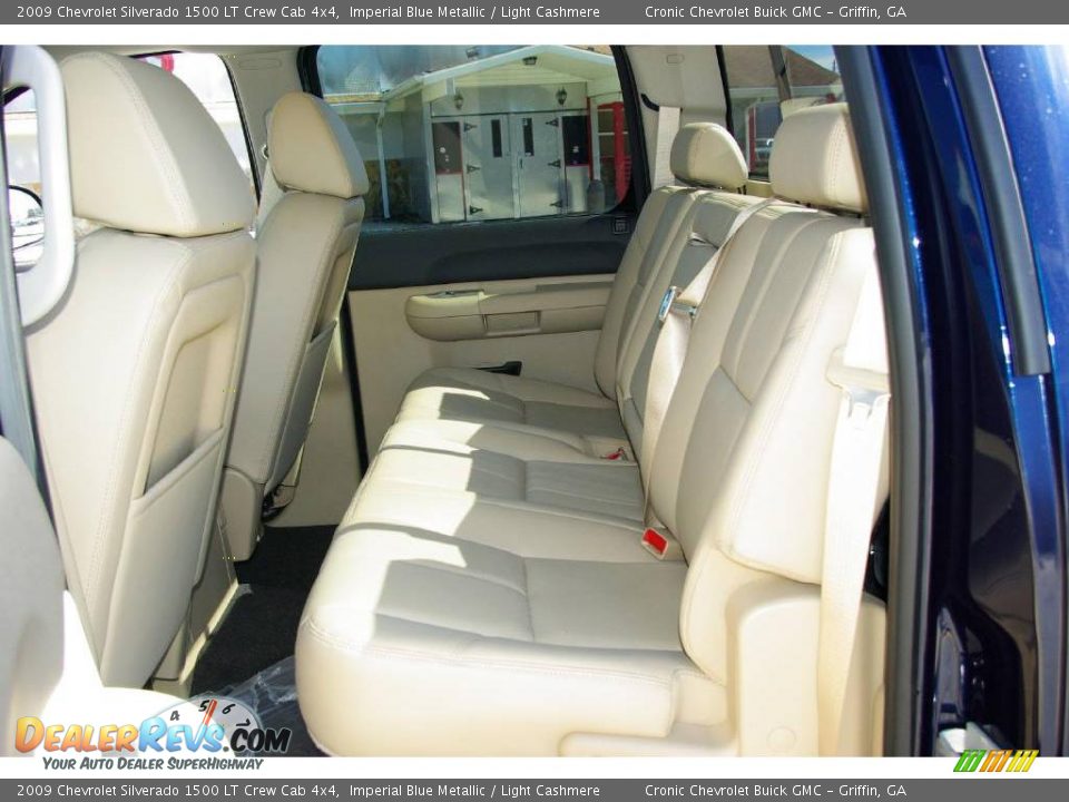 2009 Chevrolet Silverado 1500 LT Crew Cab 4x4 Imperial Blue Metallic / Light Cashmere Photo #13