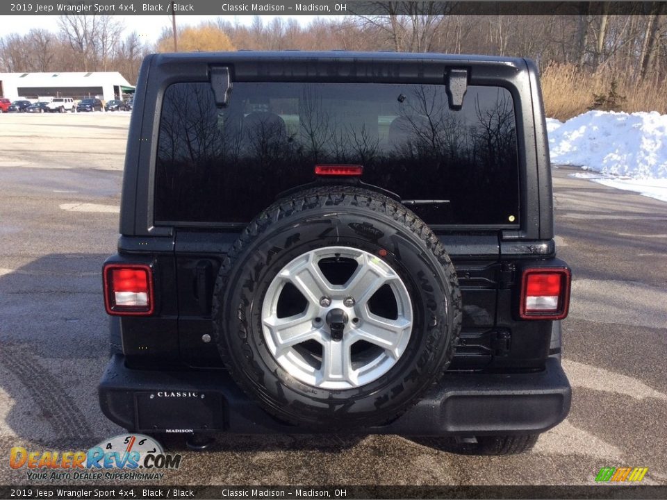 2019 Jeep Wrangler Sport 4x4 Black / Black Photo #5