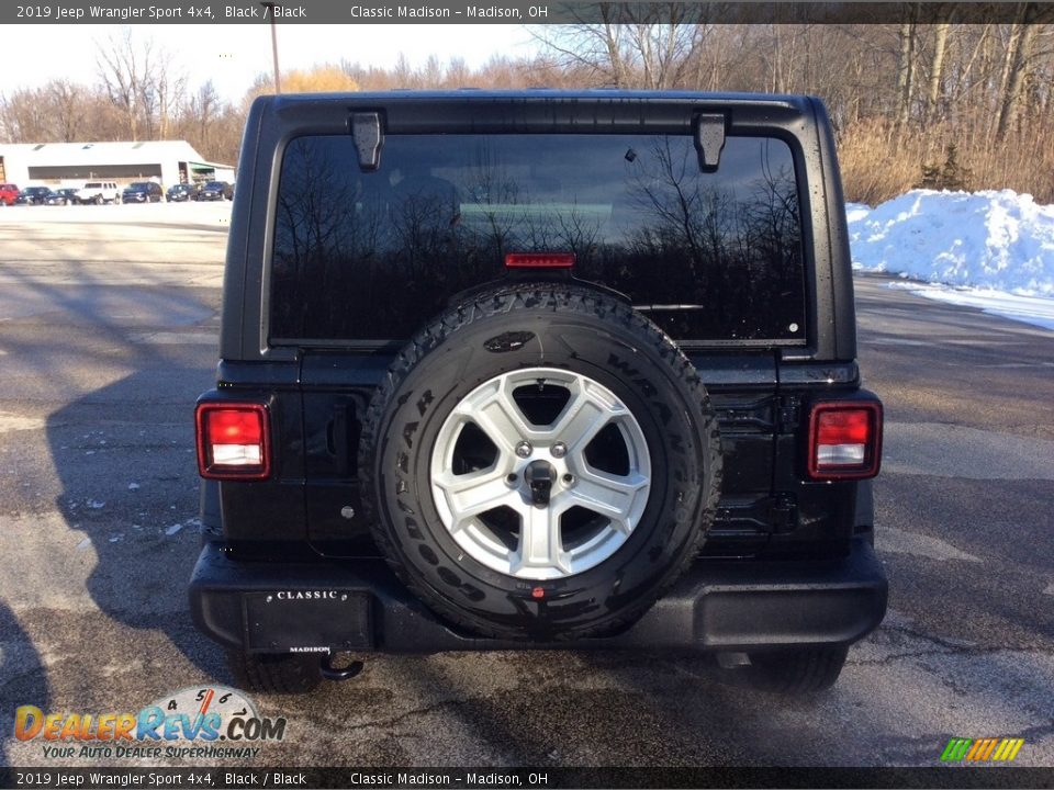 2019 Jeep Wrangler Sport 4x4 Black / Black Photo #5