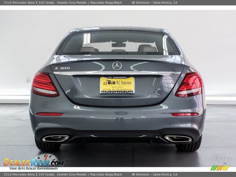 2019 Mercedes-Benz E 300 Sedan Selenite Grey Metallic / Macchiato Beige/Black Photo #3