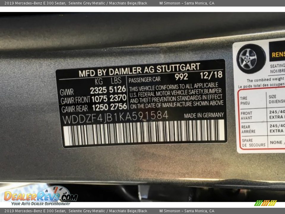 2019 Mercedes-Benz E 300 Sedan Selenite Grey Metallic / Macchiato Beige/Black Photo #11