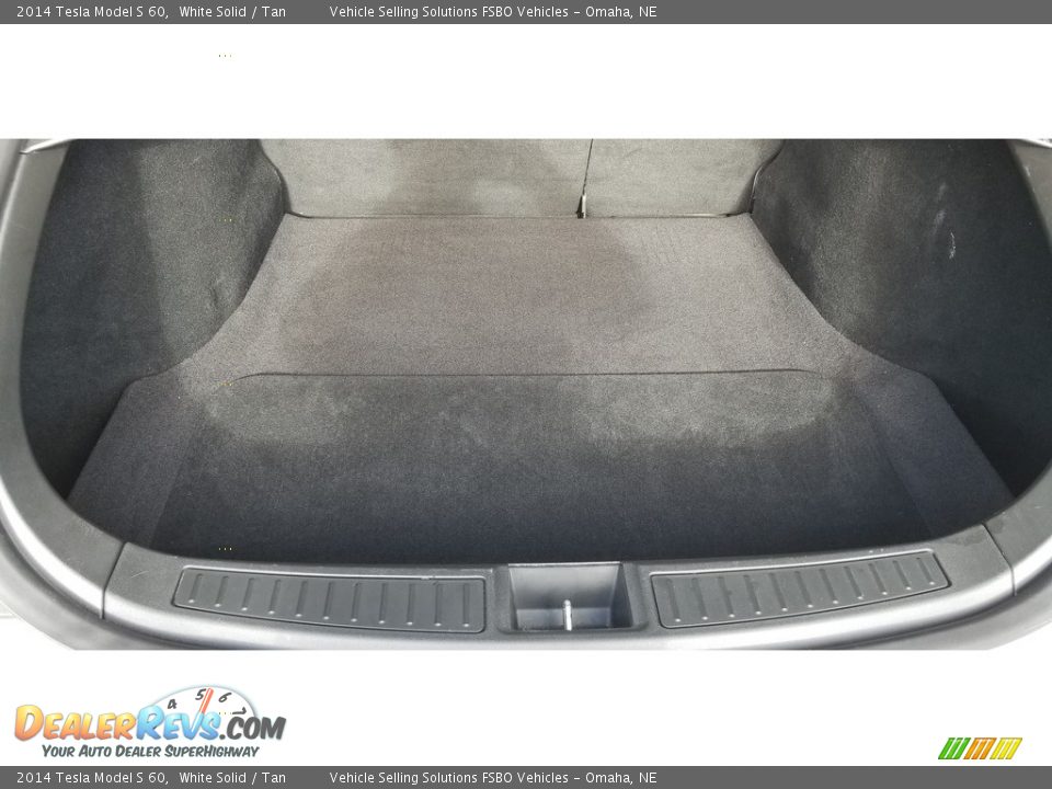 2014 Tesla Model S 60 White Solid / Tan Photo #9
