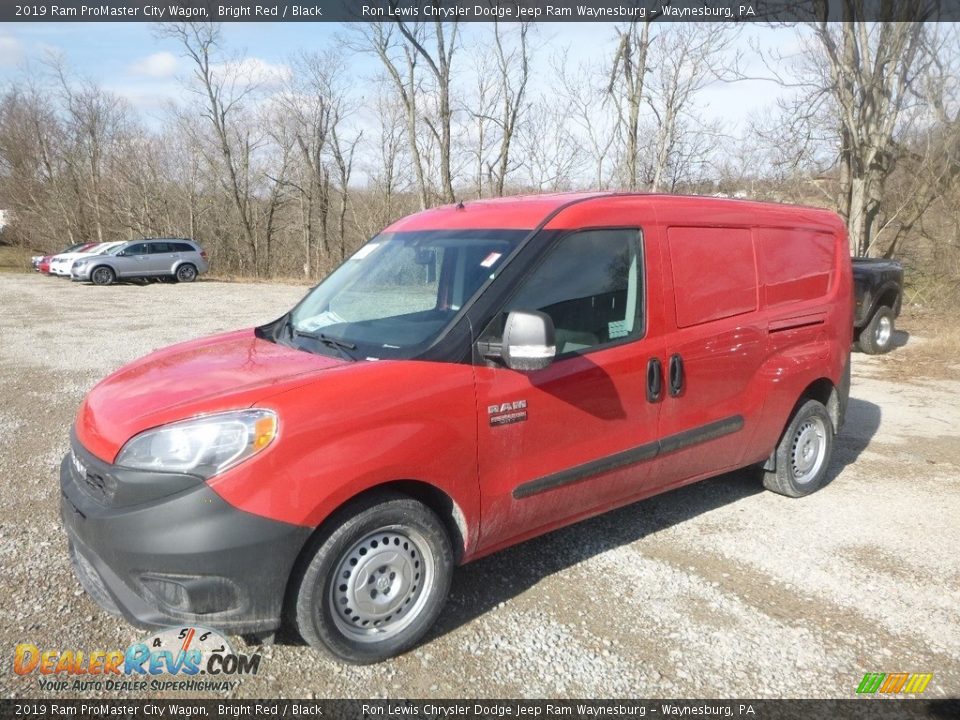 Front 3/4 View of 2019 Ram ProMaster City Wagon Photo #1