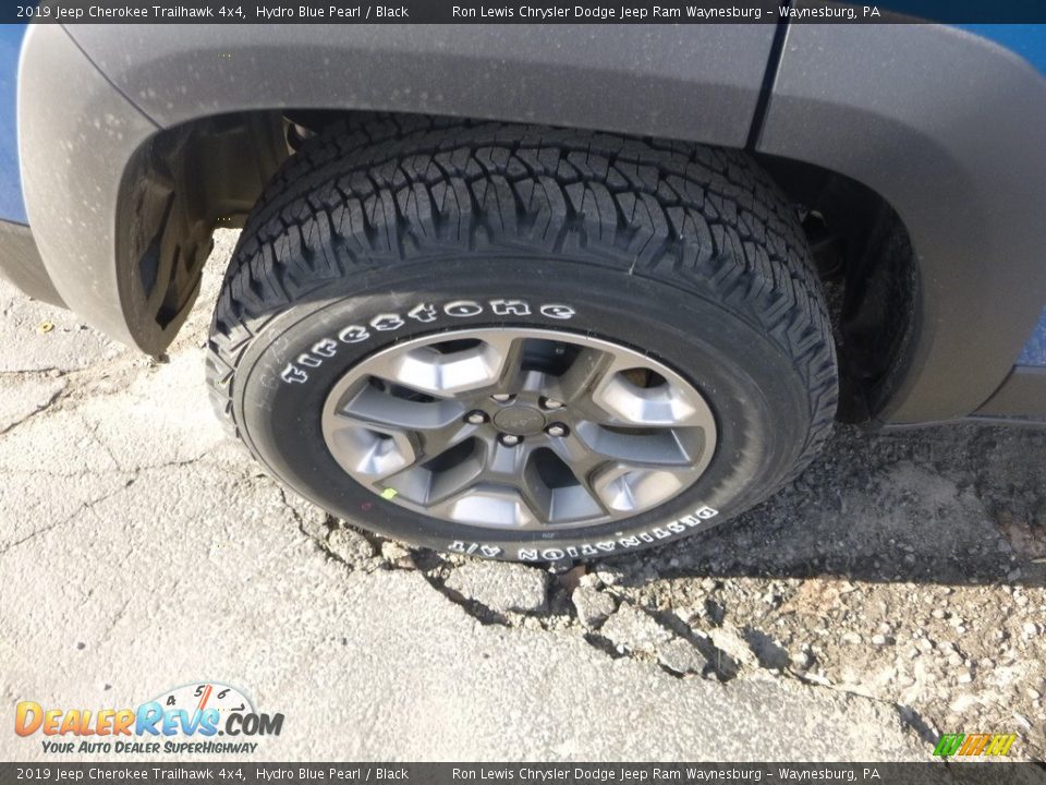 2019 Jeep Cherokee Trailhawk 4x4 Hydro Blue Pearl / Black Photo #5