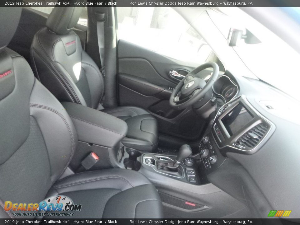 2019 Jeep Cherokee Trailhawk 4x4 Hydro Blue Pearl / Black Photo #7