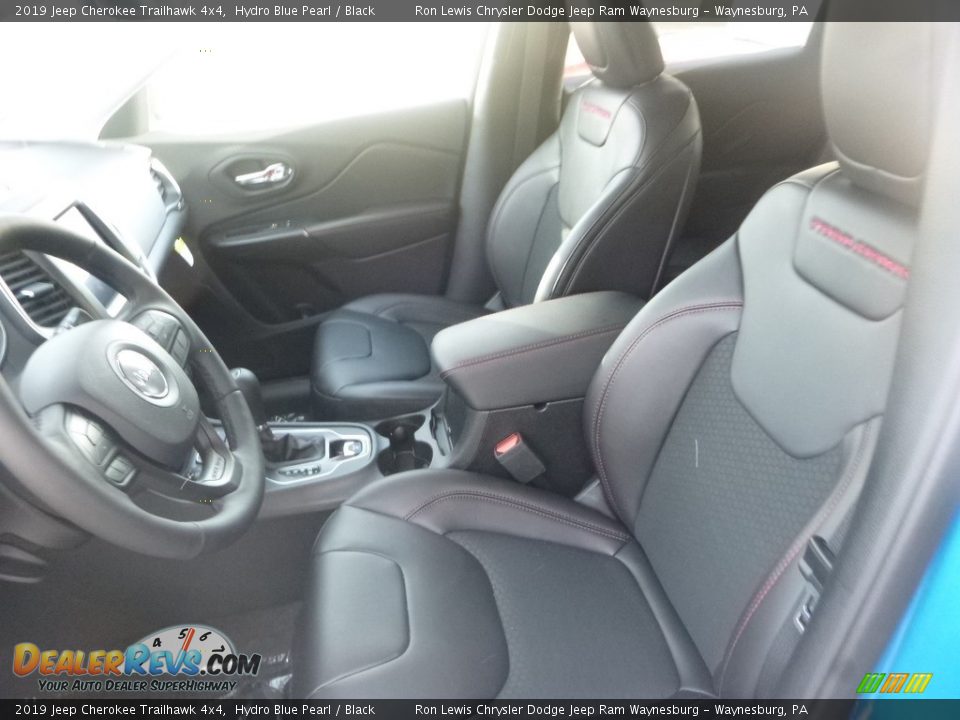 2019 Jeep Cherokee Trailhawk 4x4 Hydro Blue Pearl / Black Photo #12
