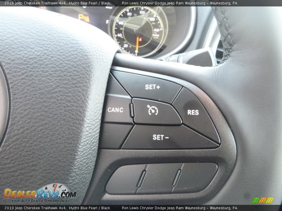 2019 Jeep Cherokee Trailhawk 4x4 Hydro Blue Pearl / Black Photo #15