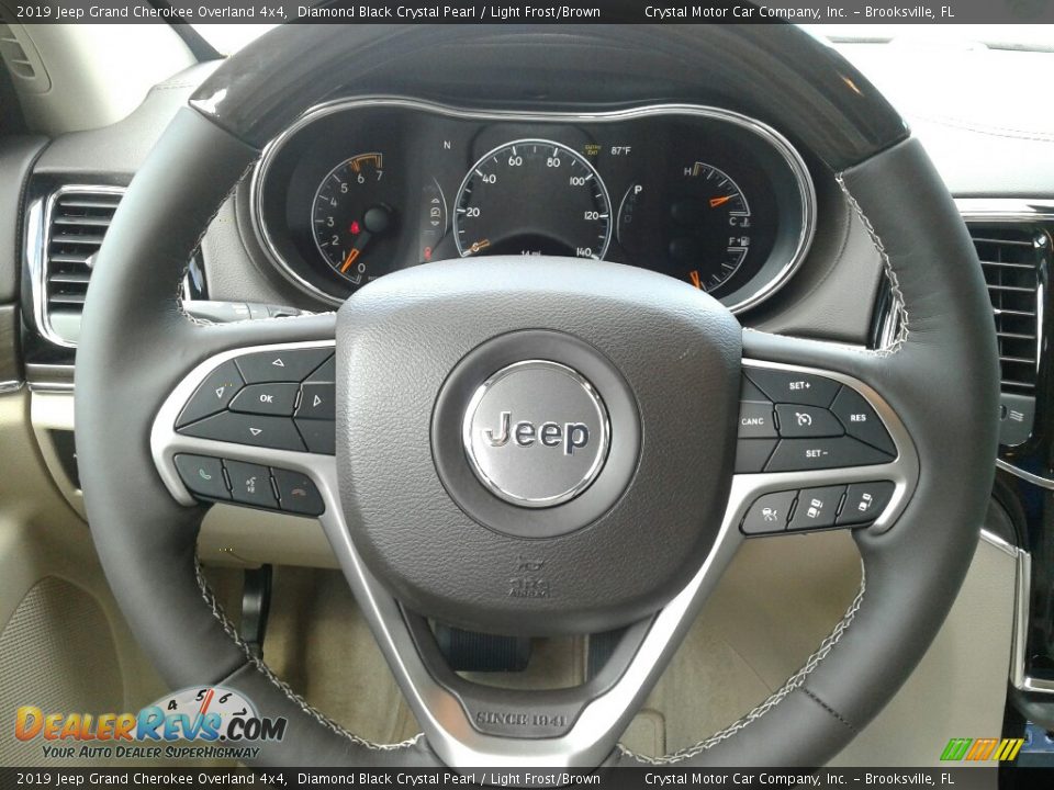 2019 Jeep Grand Cherokee Overland 4x4 Diamond Black Crystal Pearl / Light Frost/Brown Photo #14