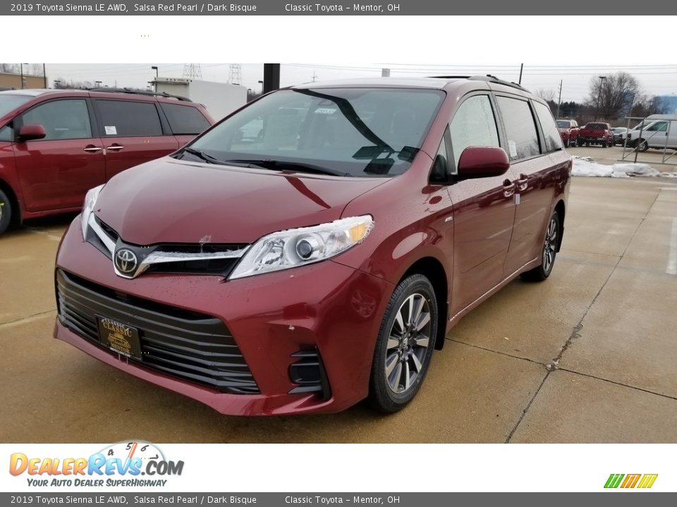 2019 Toyota Sienna LE AWD Salsa Red Pearl / Dark Bisque Photo #1