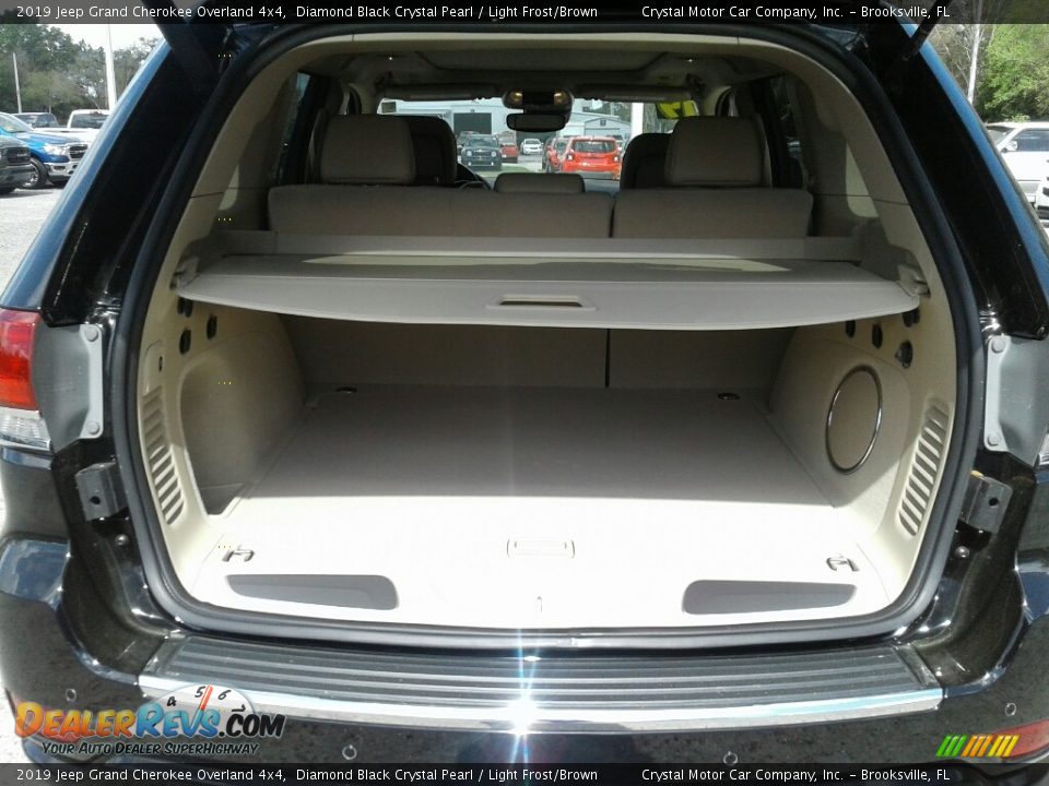 2019 Jeep Grand Cherokee Overland 4x4 Diamond Black Crystal Pearl / Light Frost/Brown Photo #20