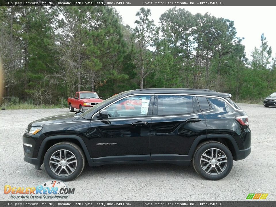 Diamond Black Crystal Pearl 2019 Jeep Compass Latitude Photo #2