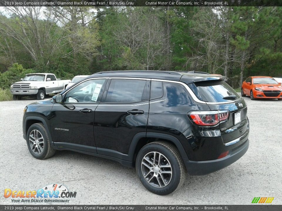 2019 Jeep Compass Latitude Diamond Black Crystal Pearl / Black/Ski Gray Photo #3