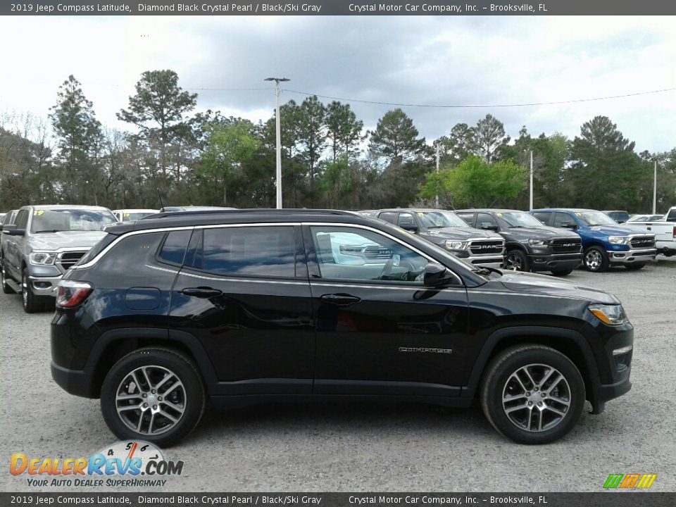 2019 Jeep Compass Latitude Diamond Black Crystal Pearl / Black/Ski Gray Photo #6