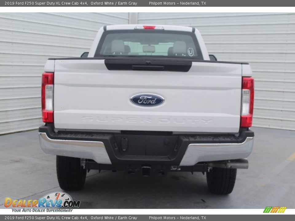 2019 Ford F250 Super Duty XL Crew Cab 4x4 Oxford White / Earth Gray Photo #7