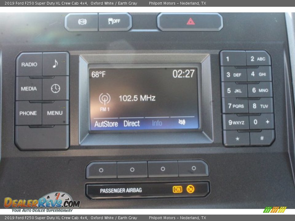 2019 Ford F250 Super Duty XL Crew Cab 4x4 Oxford White / Earth Gray Photo #11