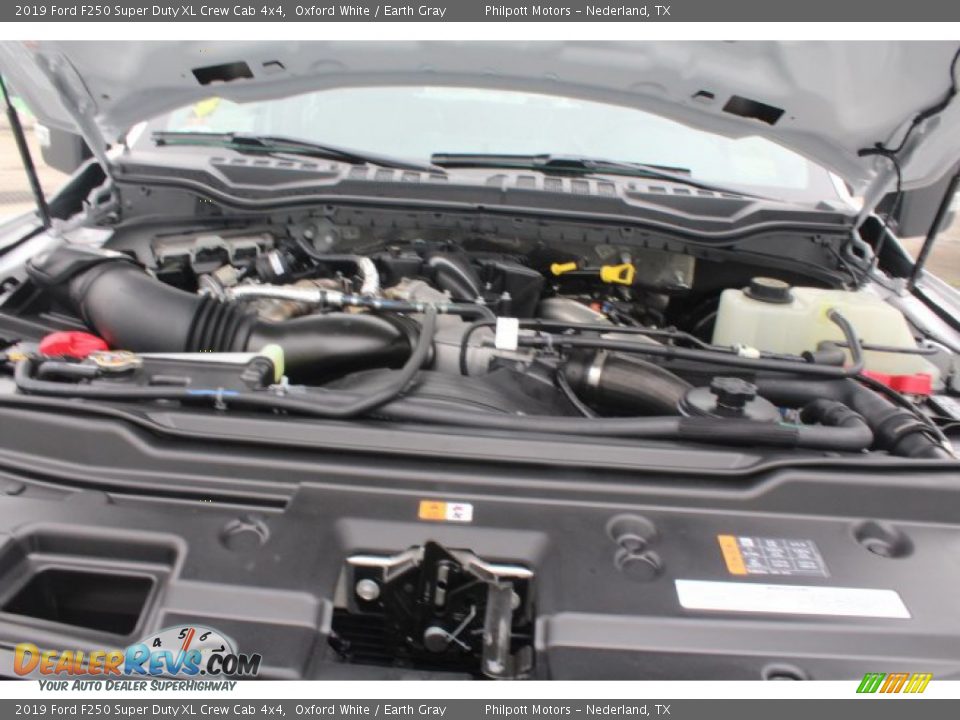 2019 Ford F250 Super Duty XL Crew Cab 4x4 Oxford White / Earth Gray Photo #20