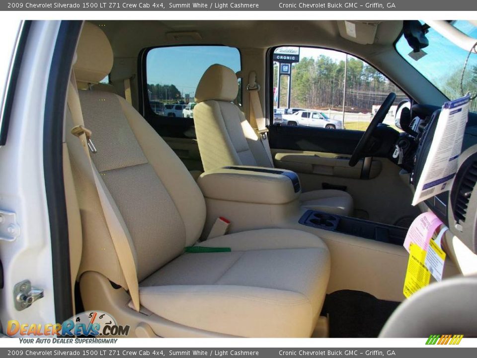 2009 Chevrolet Silverado 1500 LT Z71 Crew Cab 4x4 Summit White / Light Cashmere Photo #18