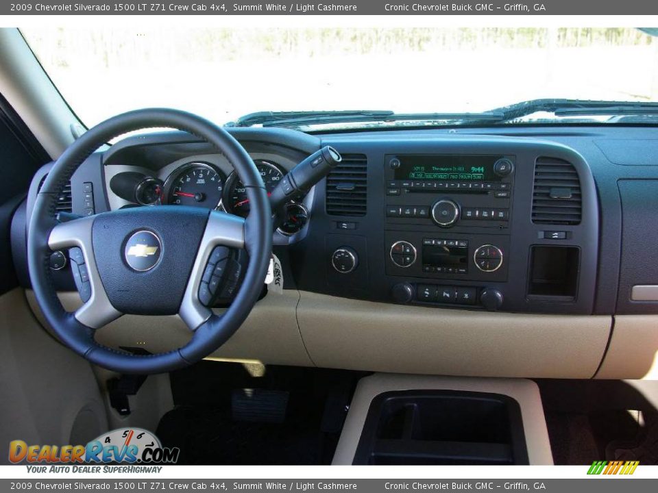 2009 Chevrolet Silverado 1500 LT Z71 Crew Cab 4x4 Summit White / Light Cashmere Photo #20