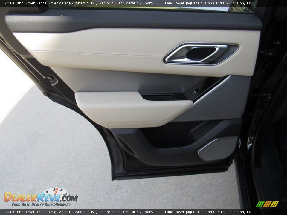 2019 Land Rover Range Rover Velar R-Dynamic HSE Santorini Black Metallic / Ebony Photo #22
