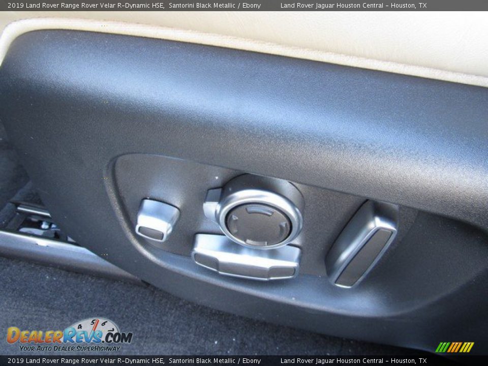 2019 Land Rover Range Rover Velar R-Dynamic HSE Santorini Black Metallic / Ebony Photo #25