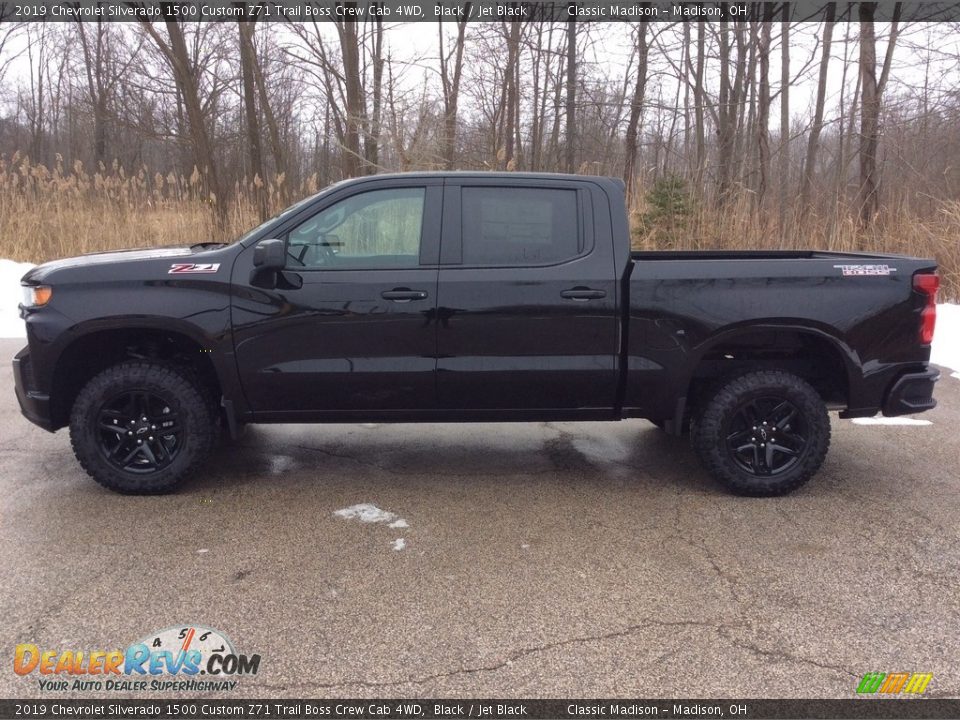 Black 2019 Chevrolet Silverado 1500 Custom Z71 Trail Boss Crew Cab 4WD Photo #3