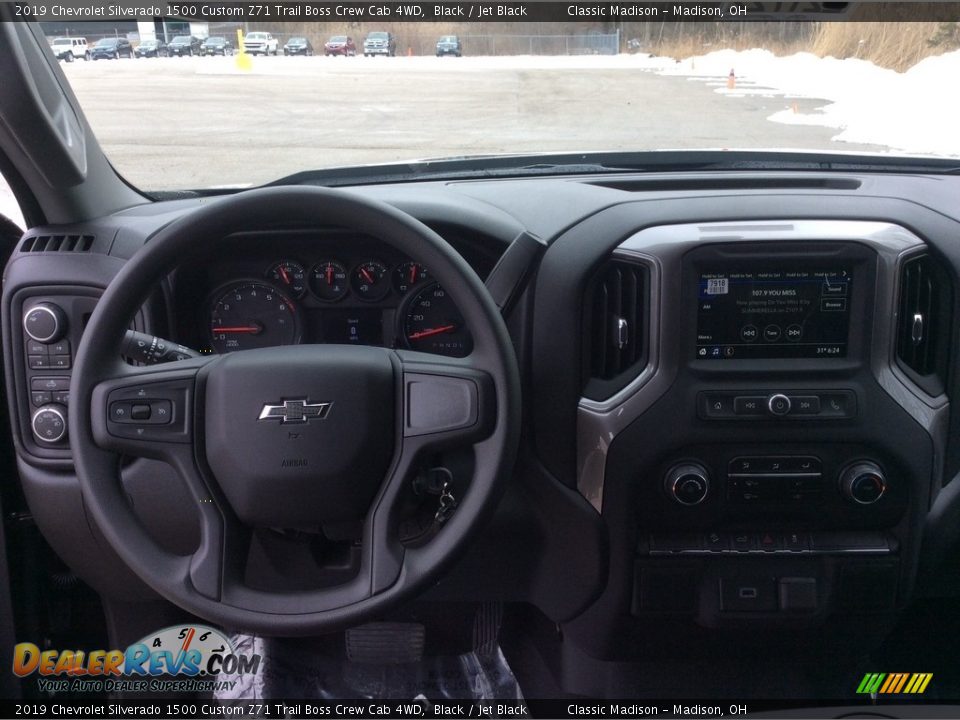 2019 Chevrolet Silverado 1500 Custom Z71 Trail Boss Crew Cab 4WD Black / Jet Black Photo #12