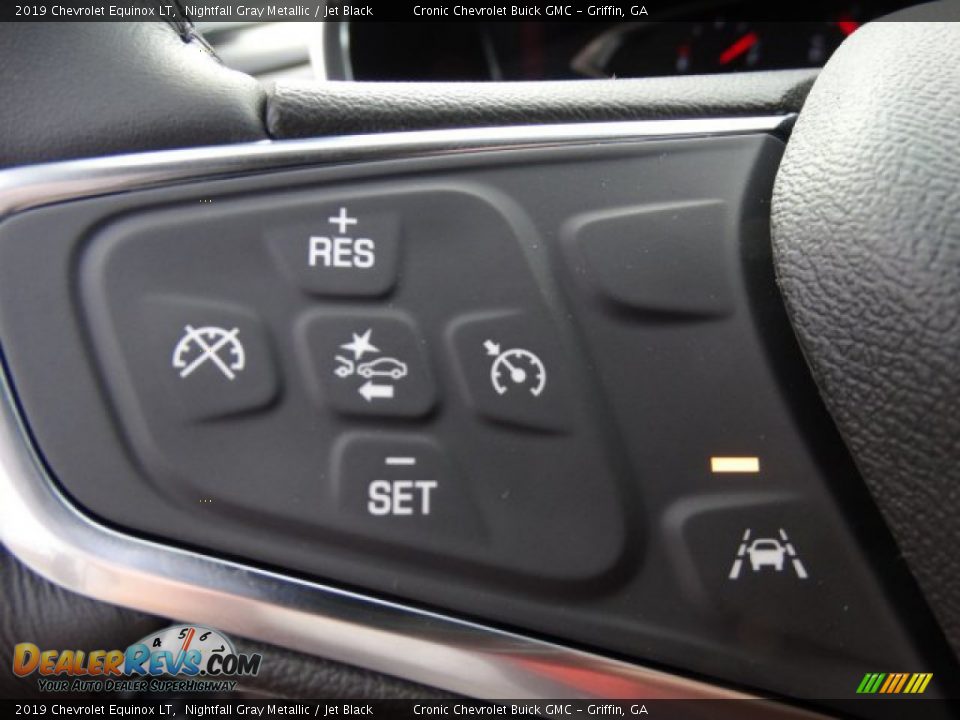 Controls of 2019 Chevrolet Equinox LT Photo #15