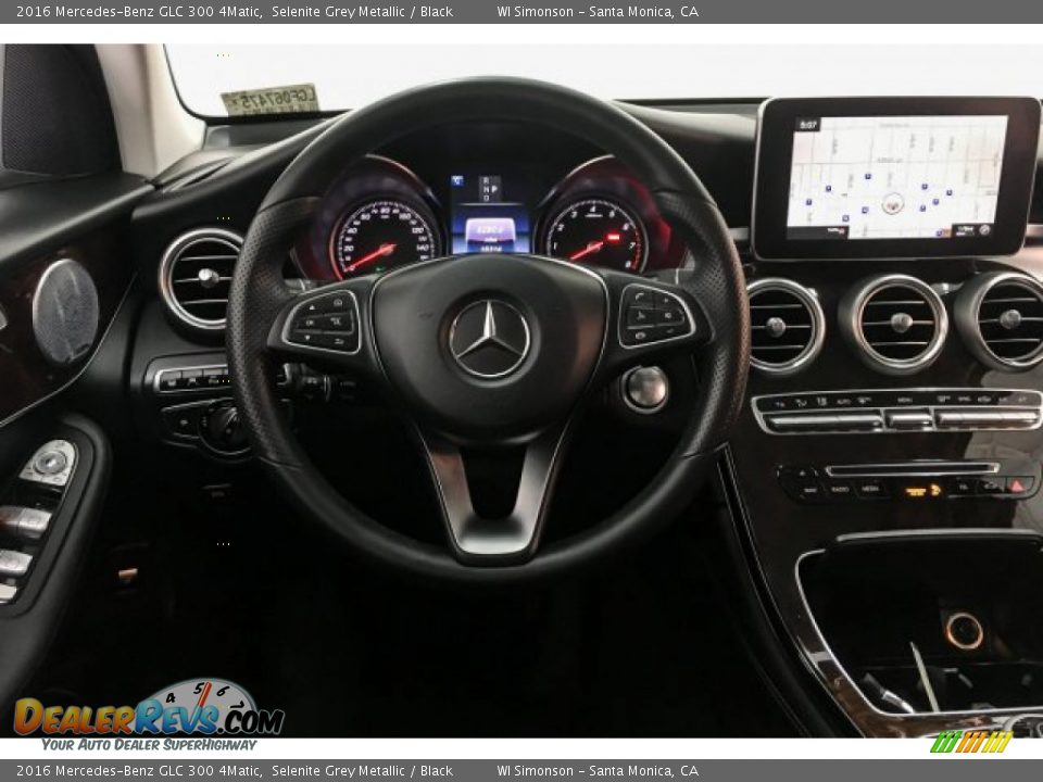 2016 Mercedes-Benz GLC 300 4Matic Selenite Grey Metallic / Black Photo #4