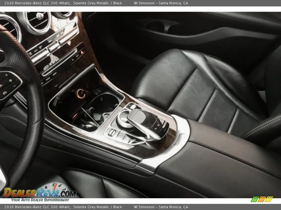 2016 Mercedes-Benz GLC 300 4Matic Selenite Grey Metallic / Black Photo #24