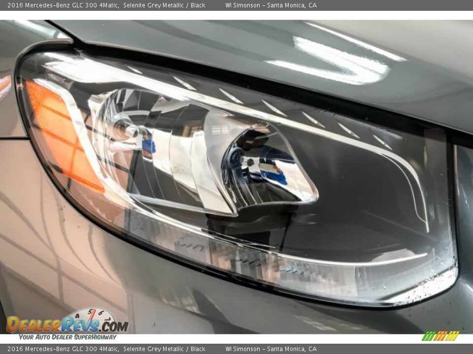 2016 Mercedes-Benz GLC 300 4Matic Selenite Grey Metallic / Black Photo #33