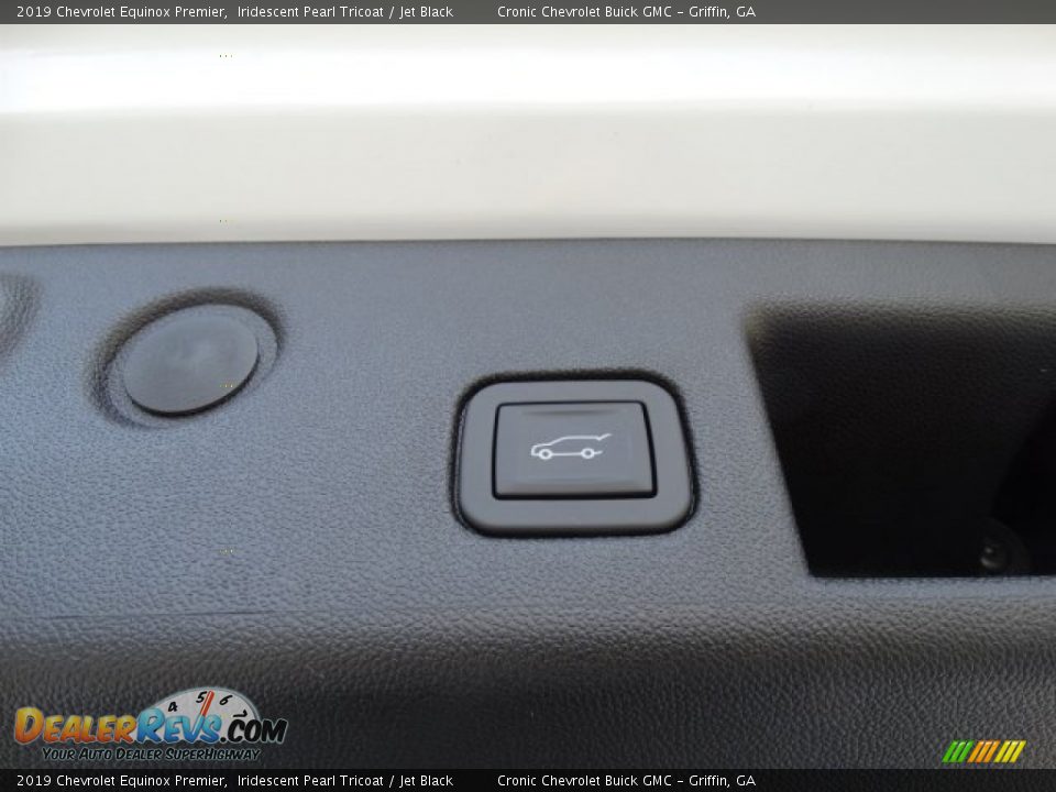 2019 Chevrolet Equinox Premier Iridescent Pearl Tricoat / Jet Black Photo #27