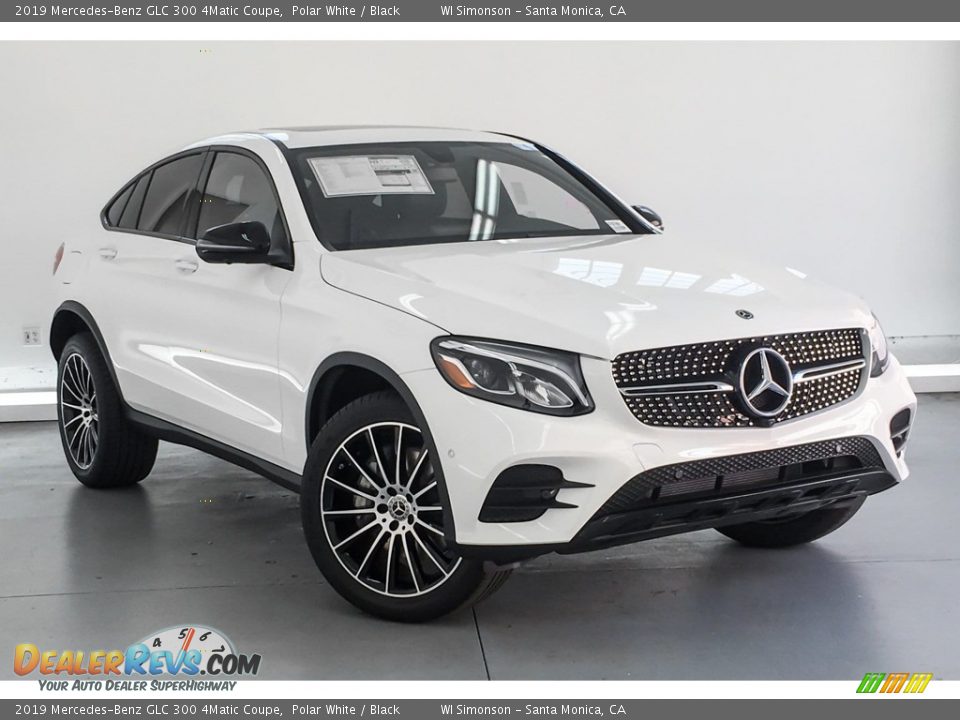 Front 3/4 View of 2019 Mercedes-Benz GLC 300 4Matic Coupe Photo #12
