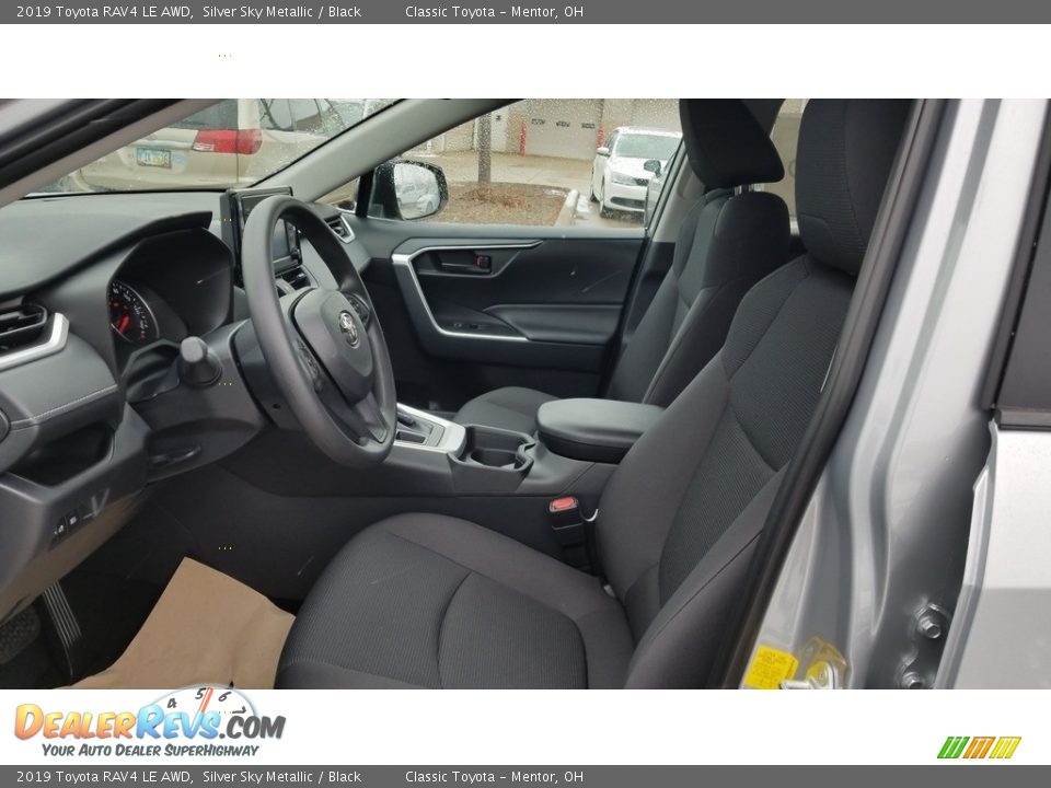 2019 Toyota RAV4 LE AWD Silver Sky Metallic / Black Photo #2