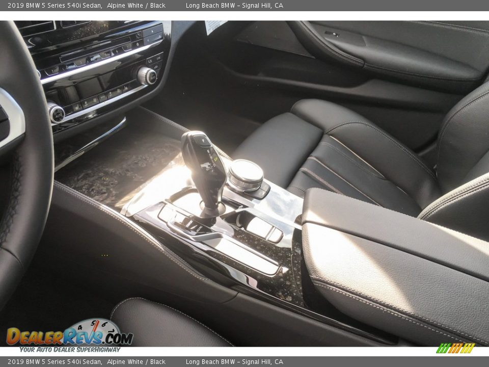 2019 BMW 5 Series 540i Sedan Alpine White / Black Photo #7