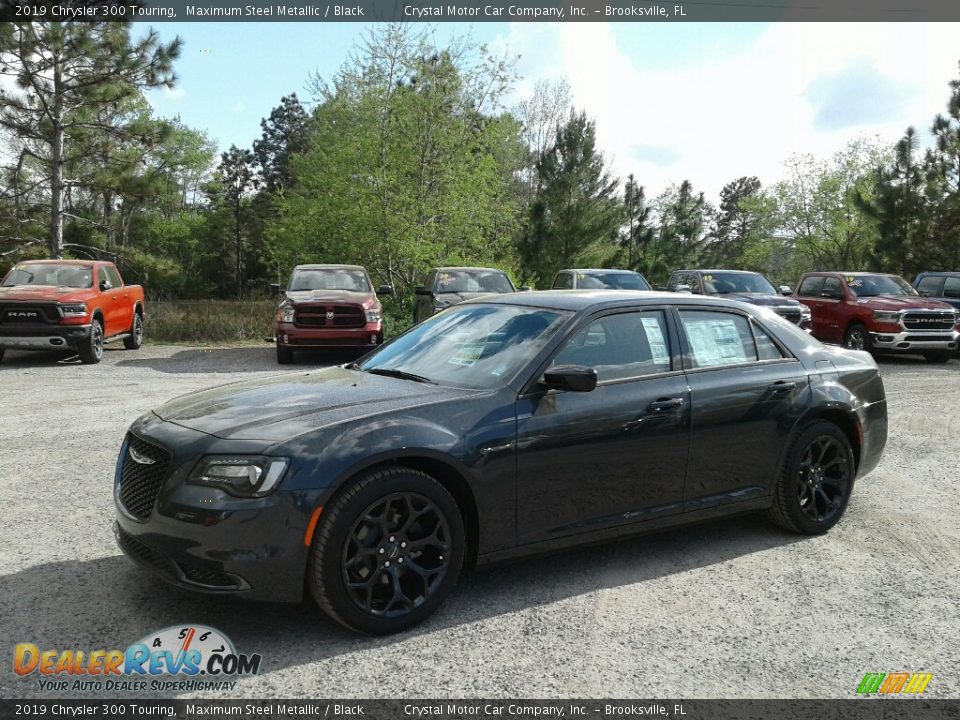 2019 Chrysler 300 Touring Maximum Steel Metallic / Black Photo #1