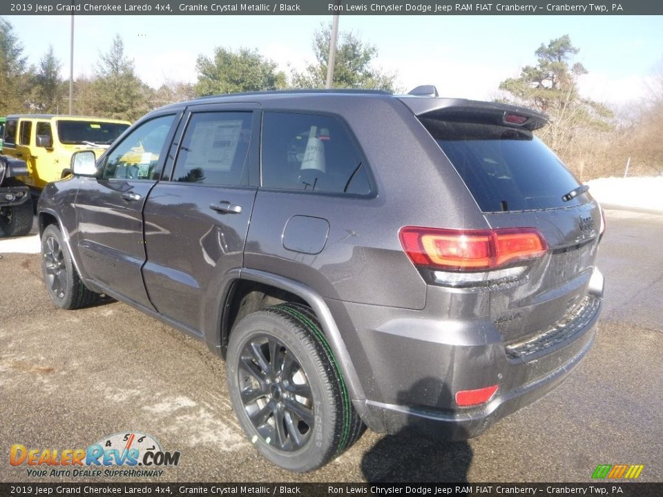 2019 Jeep Grand Cherokee Laredo 4x4 Granite Crystal Metallic / Black Photo #3