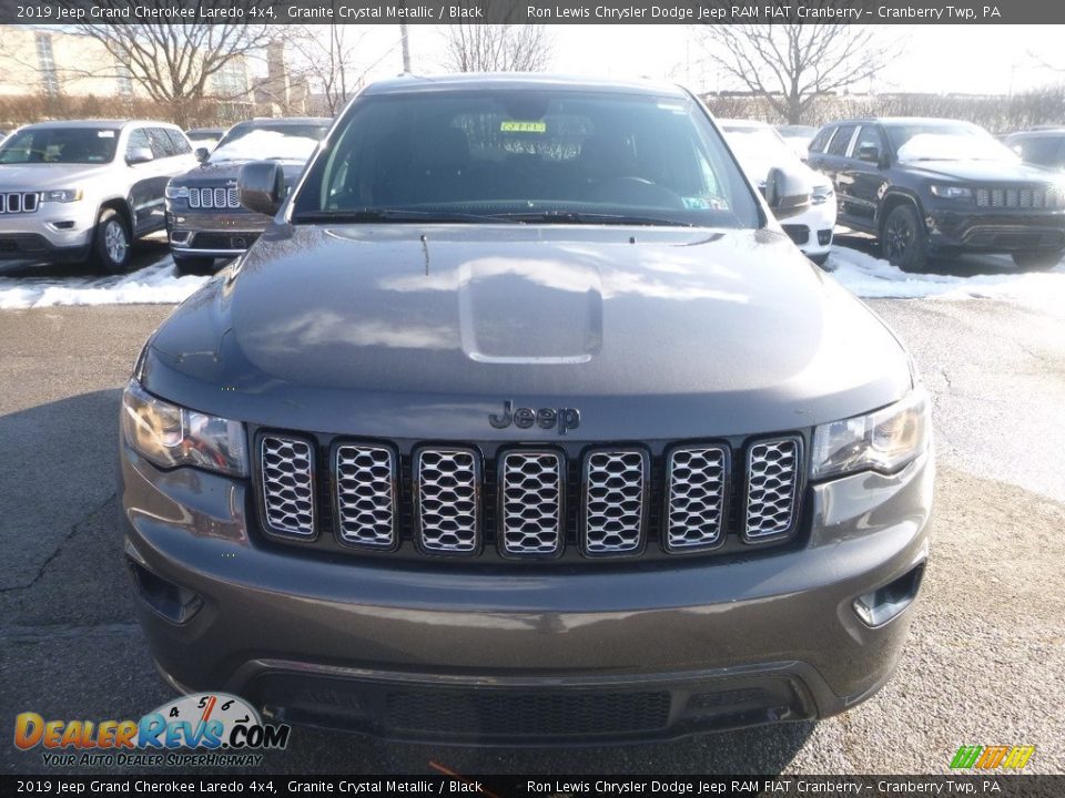 2019 Jeep Grand Cherokee Laredo 4x4 Granite Crystal Metallic / Black Photo #7