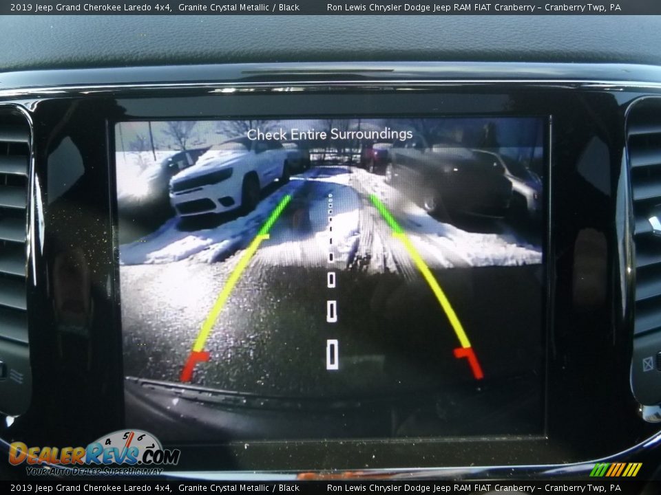 2019 Jeep Grand Cherokee Laredo 4x4 Granite Crystal Metallic / Black Photo #17