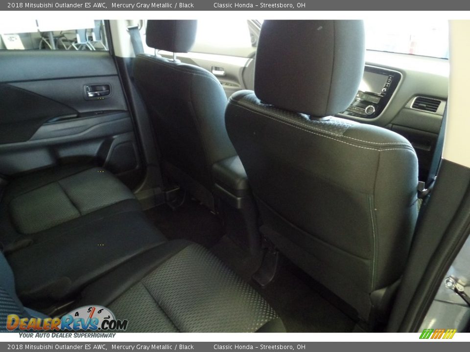 2018 Mitsubishi Outlander ES AWC Mercury Gray Metallic / Black Photo #18
