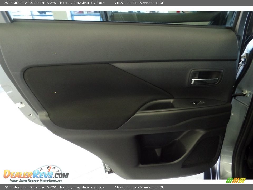 2018 Mitsubishi Outlander ES AWC Mercury Gray Metallic / Black Photo #22