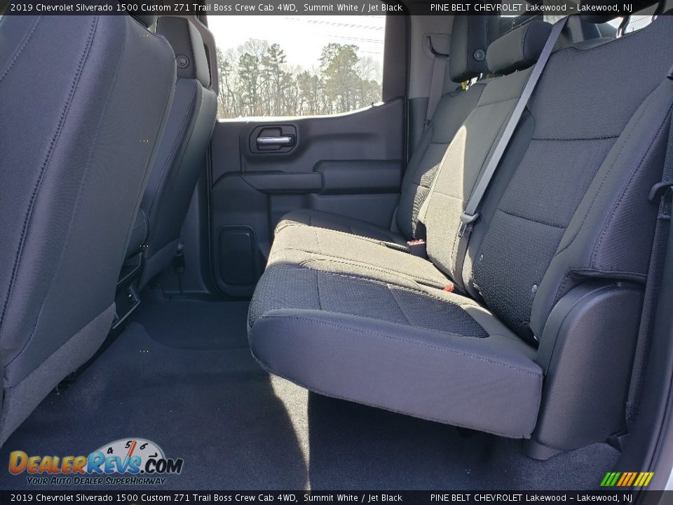 2019 Chevrolet Silverado 1500 Custom Z71 Trail Boss Crew Cab 4WD Summit White / Jet Black Photo #6